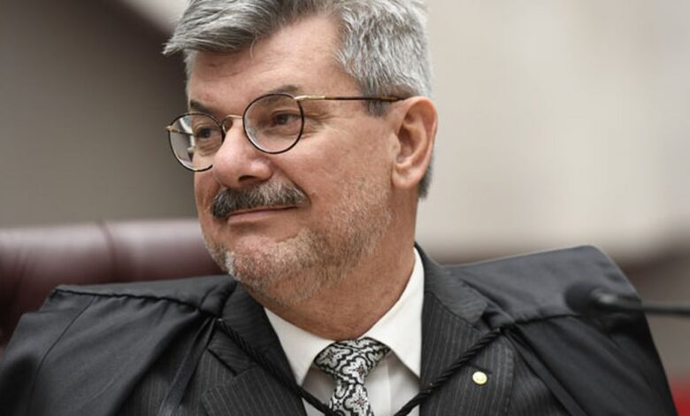PGR pede perda de cargo para ministro do STJ acusado de crime sexual