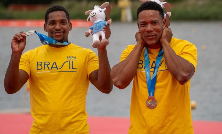 Jacky Godmann e Gabriel Nascimento são prata no Mundial de Canoagem