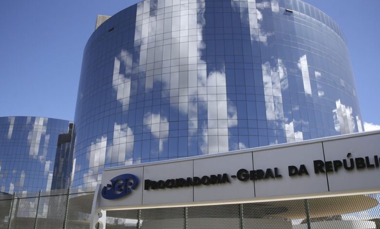 PGR deve se manifestar sobre supostas conversas entre Vorcaro e Moraes