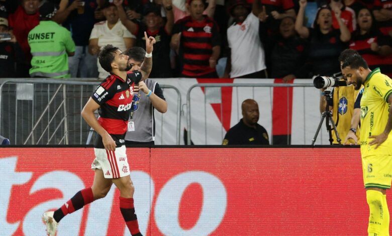Rádio Nacional transmite Remo e Flamengo pelo Brasileirão hoje