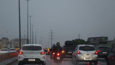 Ciclone e frente fria deixam Centro-Sul em alerta para tempestade