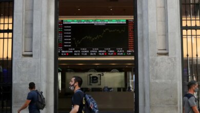 Bolsa sobe 1,3% e atinge maior nível em quase quatro meses