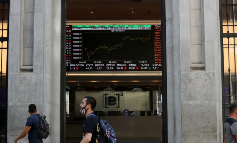 Bolsa sobe 1,3% e atinge maior nível em quase quatro meses