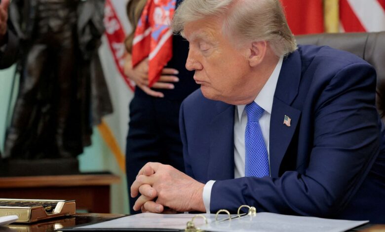 Trump promete US$ 5 mil a cada americano se vencer eleições