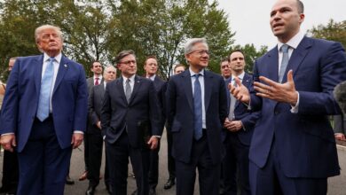 Trump anuncia autorregulação da IA por bigtechs em meio a temor social