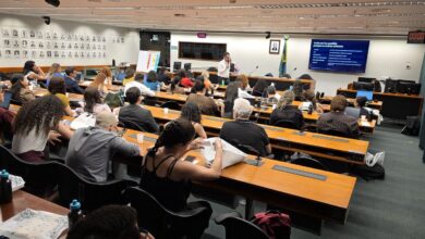 Pesquisadores debatem em Brasília o papel da comunicação pública