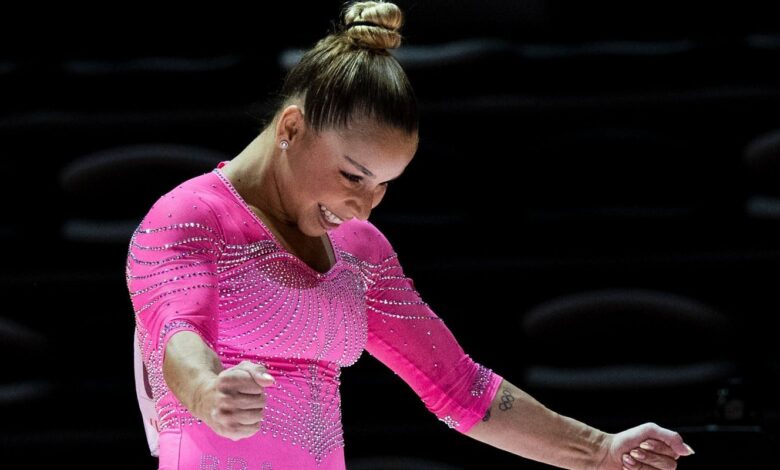Flávia Saraiva é ouro nas assimétricas da Copa do Mundo de ginástica