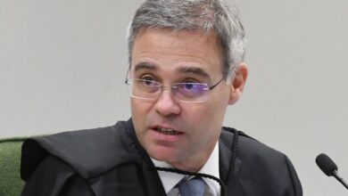 Mendonça usou pedido do partido Novo para afastar diretor-geral da PF