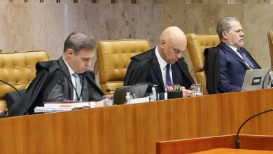 Moraes acusa Mendonça de querer incluir seu nome em delação de Vorcaro