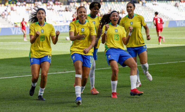 Seleção feminina derrota Canadá e avança às oitavas do Mundial Sub-20