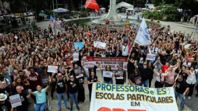 Professores de escolas particulares do Rio fazem greve de 24 horas