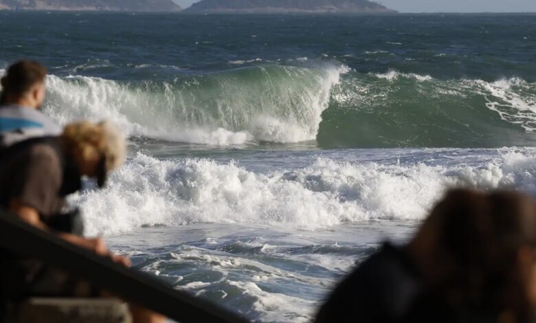 Rio terá dia de chuva, com temperatura em declínio e mar de ressaca