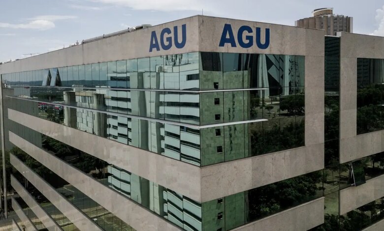 AGU pede suspensão imediata do afastamento de diretor-geral da PF