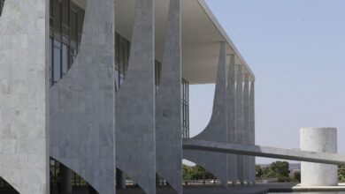 Isenção da “taxa das blusinhas” em compras até US$ 50 é sancionada