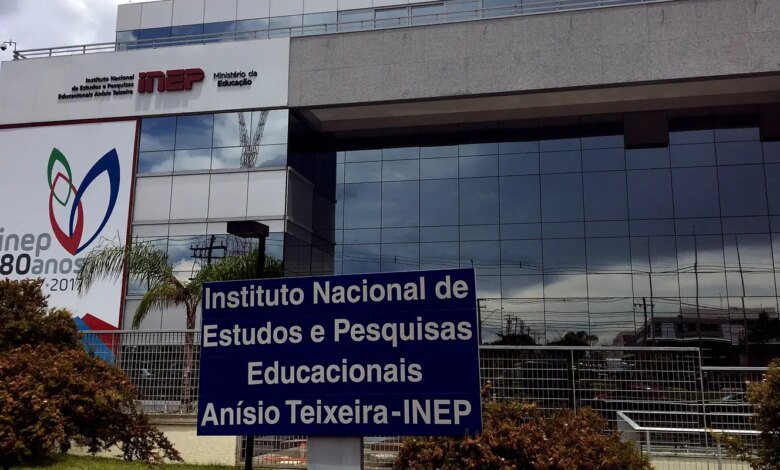 Cartões de inscrição no Enamed e Revalida estão disponíveis