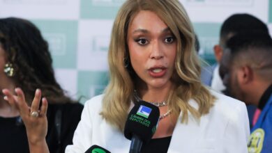 Mendonça libera postagem de Erika Hilton sobre Nossa Senhora Aparecida