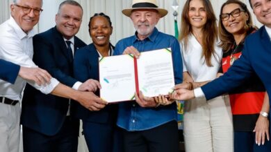 Lula sanciona lei de incentivo ao desenvolvimento do futebol feminino