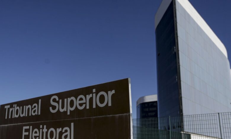 TSE rejeita ação para derrubar imagem de Bolsonaro feita por IA