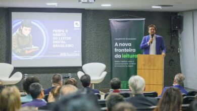 Pesquisa mostra que celular impulsiona a leitura digital no Brasil