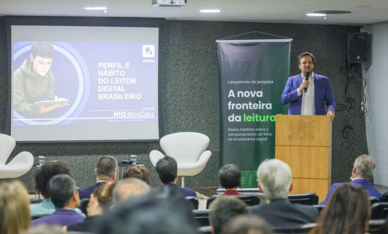 Pesquisa mostra que celular impulsiona a leitura digital no Brasil