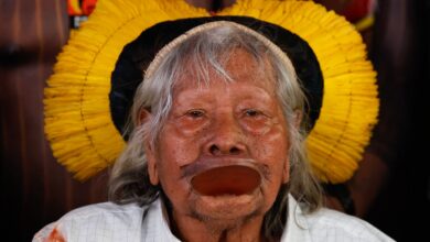 Cacique Raoni, de 94 anos, recebe cuidados paliativos em Mato Grosso