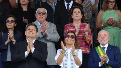 Começa o desfile cívico-militar do Dia da Independência em Brasília