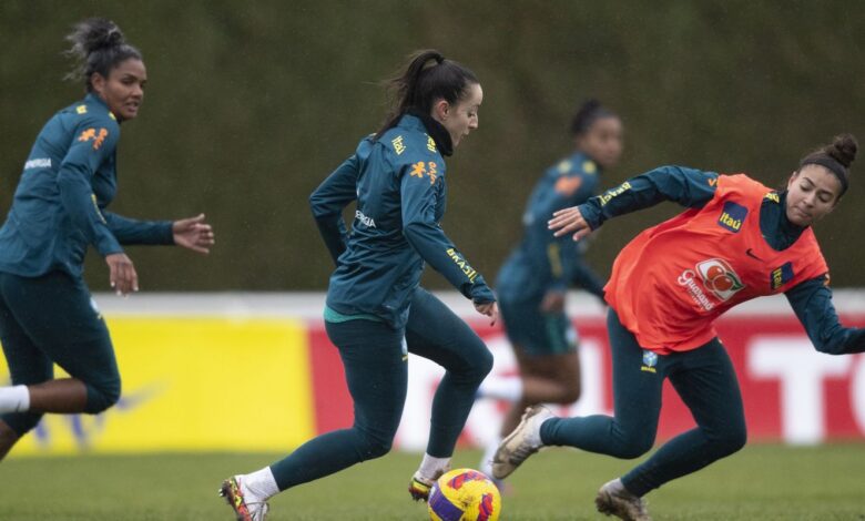Seleção feminina estreia no Beira-Rio em amistoso contra Argentina