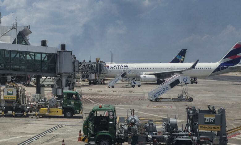 Petrobras reajusta preço médio do querosene de aviação em 11,76%