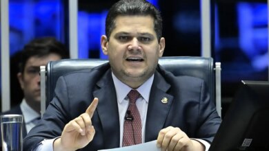 Alcolumbre anuncia sessões para discutir e votar fim da escala 6x1