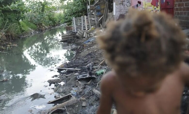 Brasil: 30 milhões de crianças estão expostas aos riscos climáticos