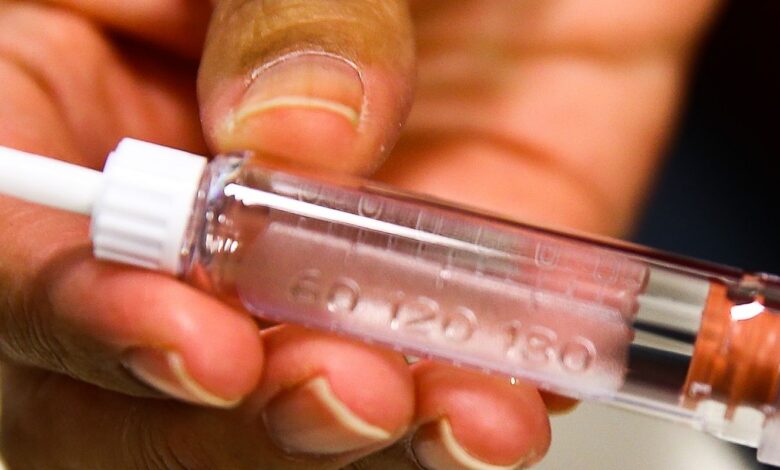 Anvisa proíbe venda de insulina e tirzepatida irregulares