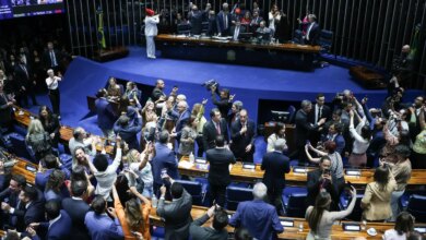 Senado aprova fim da escala 6x1 e redução da jornada de trabalho