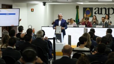 Maior leilão do pré-sal termina com sete dos 13 blocos arrematados
