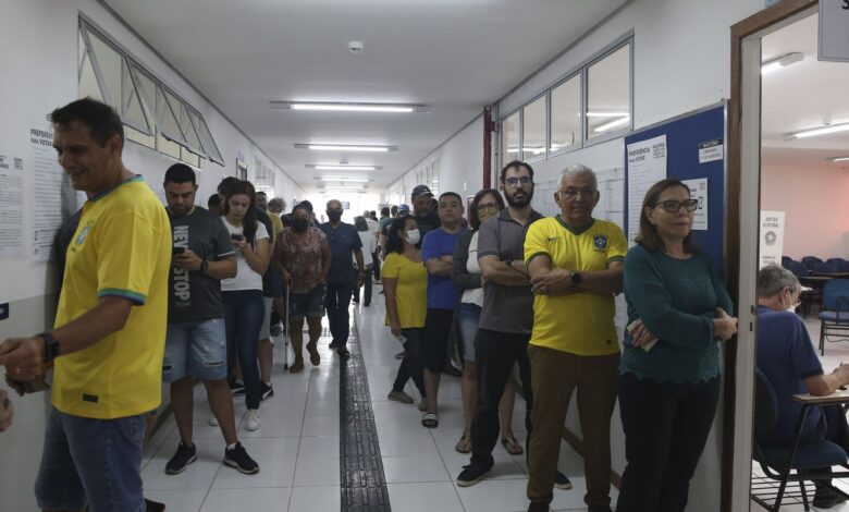 Prazo para propaganda eleitoral paga na imprensa termina nesta sexta
