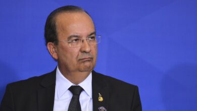 Jorginho Mello é reeleito governador de Santa Catarina