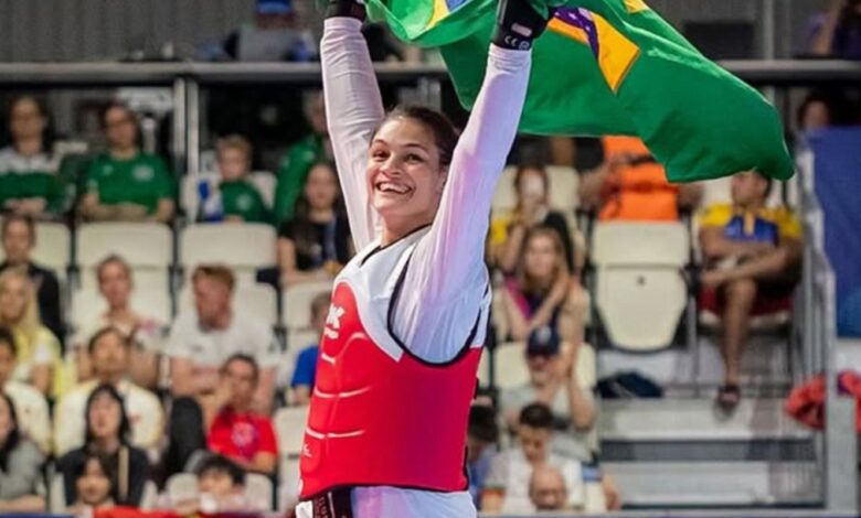 Maria Clara Pacheco é ouro em 3ª etapa do Grand Prix de taekwondo
